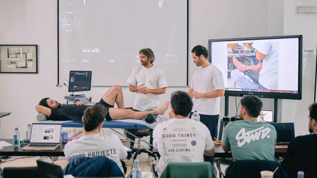 profesores y alumnos del curso neuromodulación percutánea ecoguiada NMP®